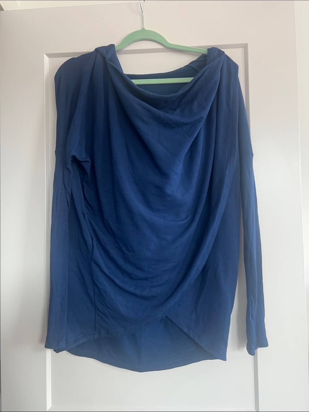 Athleta navy blue long hooded wrap sweatshirt XS